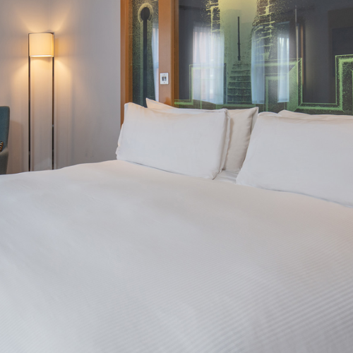 <p>DELUXE DOUBLE ROOM</p>