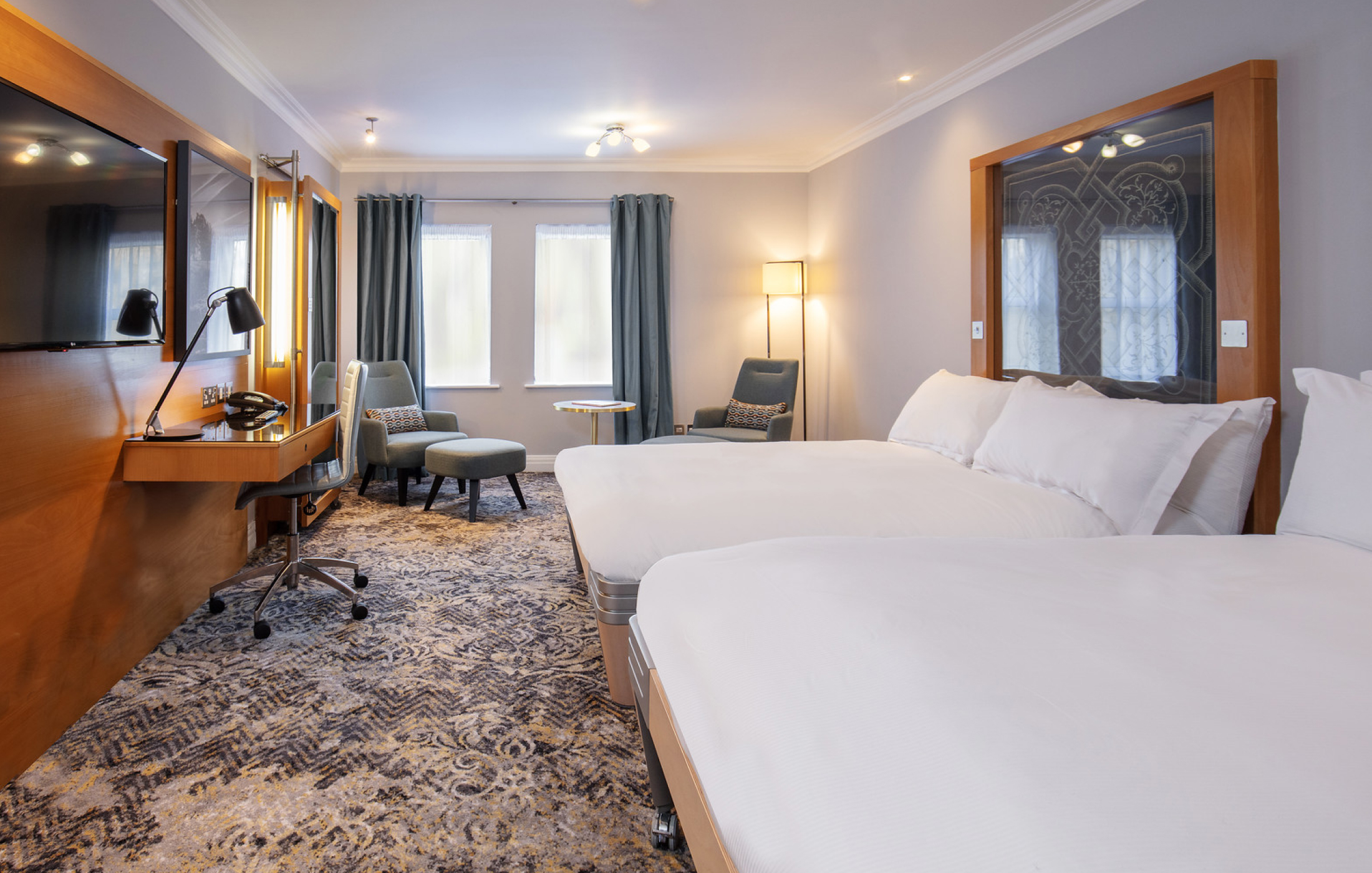 Gallery DELUXE FAMILY Deluxe Family 6 1