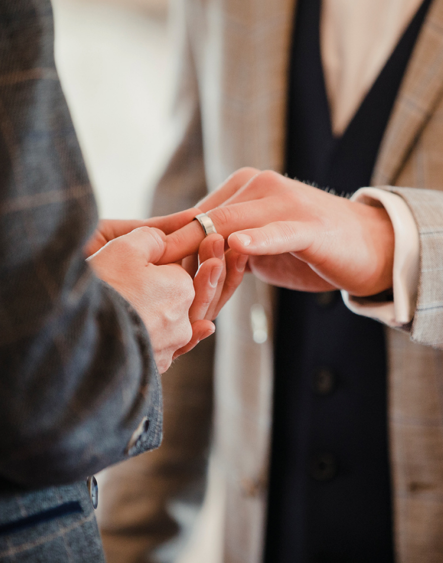 MAIN WEDDINGS Crosssell Desktop Primary CTA 1 (Brochure)