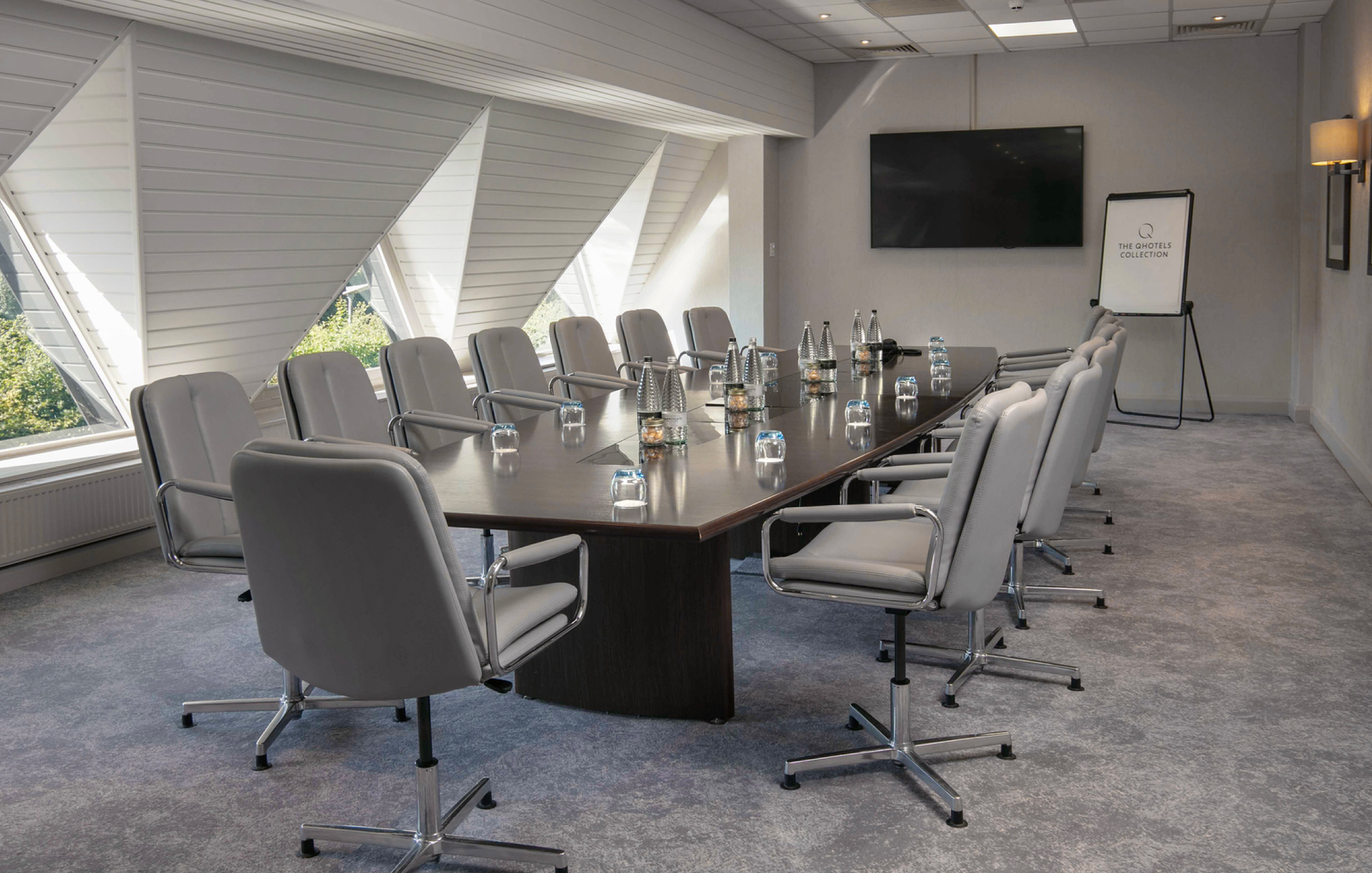 Gallery DIRECTORS SUITE Directors Suite 1