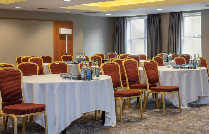 LISTING CAROUSELS Carousel Desktop Stratford Carousel 2 1