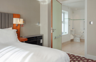 CLASSIC ACCESSIBLE TWIN Carousel Desktop Classic Twin Accessible Carousel 4