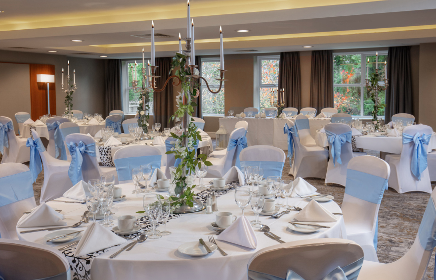 CONTENT CAROUSELS Carousel Desktop Carousel Stratford Suite 6