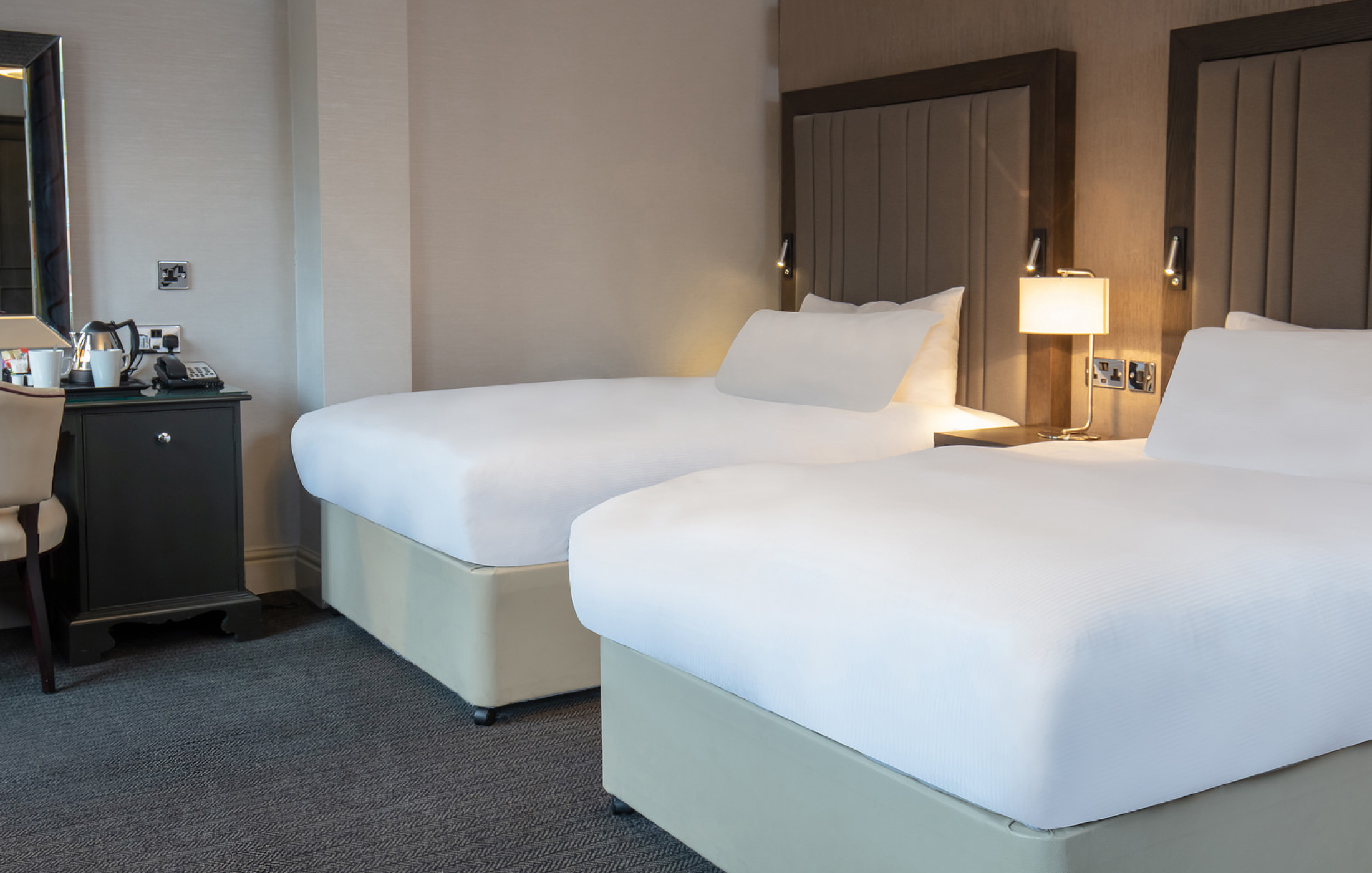 Gallery CLASSIC TWIN Classic Twin 5