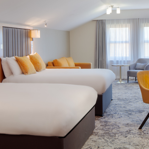 <p>SUPERIOR FAMILY</p>