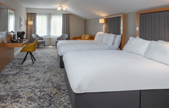 Carousel Desktop Superior Family Carousel 1