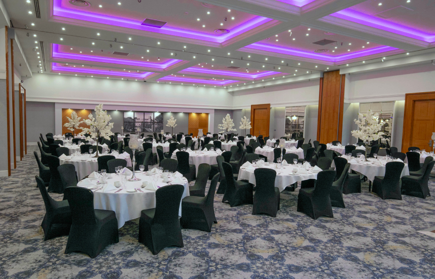 CONTENT CAROUSELS Carousel Desktop Carousel Kenilworth Suite